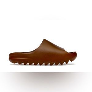 NEW Yeezy Slides Flax